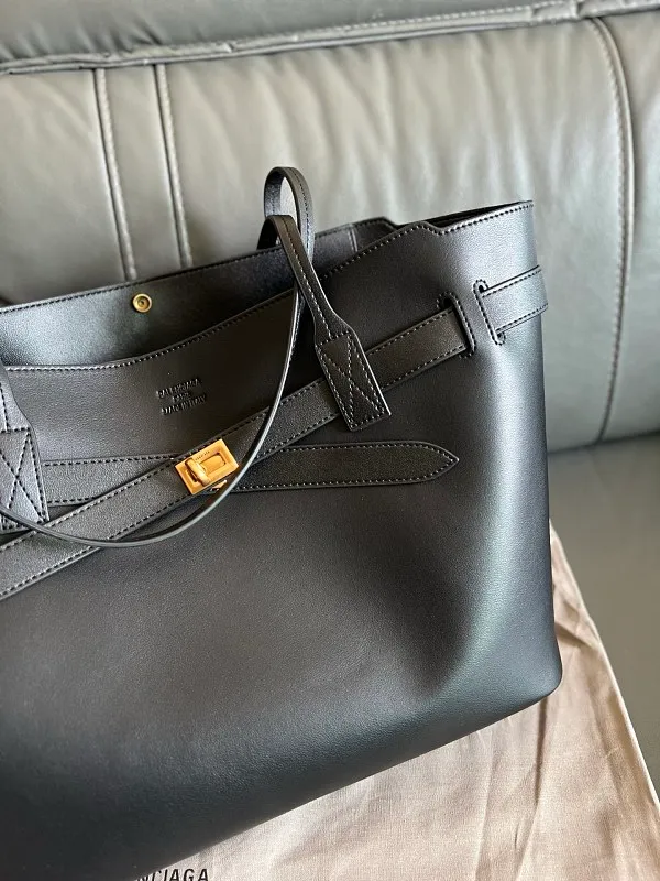 All Categories Official Website "Brand Women's Bags" Women's Bags 💙 BALENCIAGA 2026 New Balenciaga Handbags