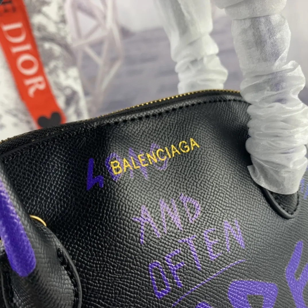 All categories Balenciaga Women's Bags (Balenciaga) Balenciaga, 6677