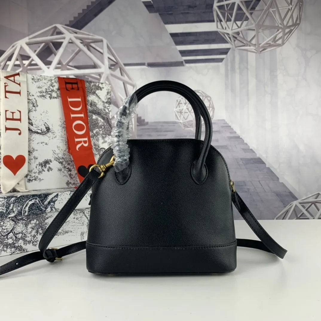 All categories Balenciaga Women's Bags (Balenciaga) Balenciaga, 6677