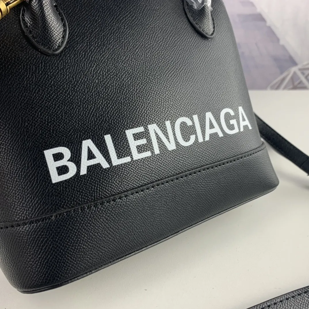 All categories Balenciaga Women's Bags (Balenciaga) Balenciaga, 6677