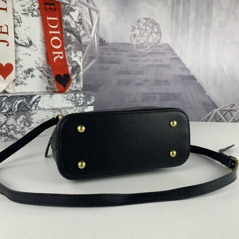 All categories Balenciaga Women's Bags (Balenciaga) Balenciaga, 6677