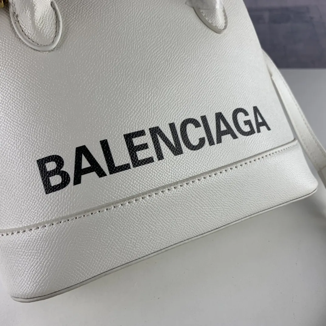 All categories Balenciaga Women's Bags (Balenciaga) Balenciaga, 6677