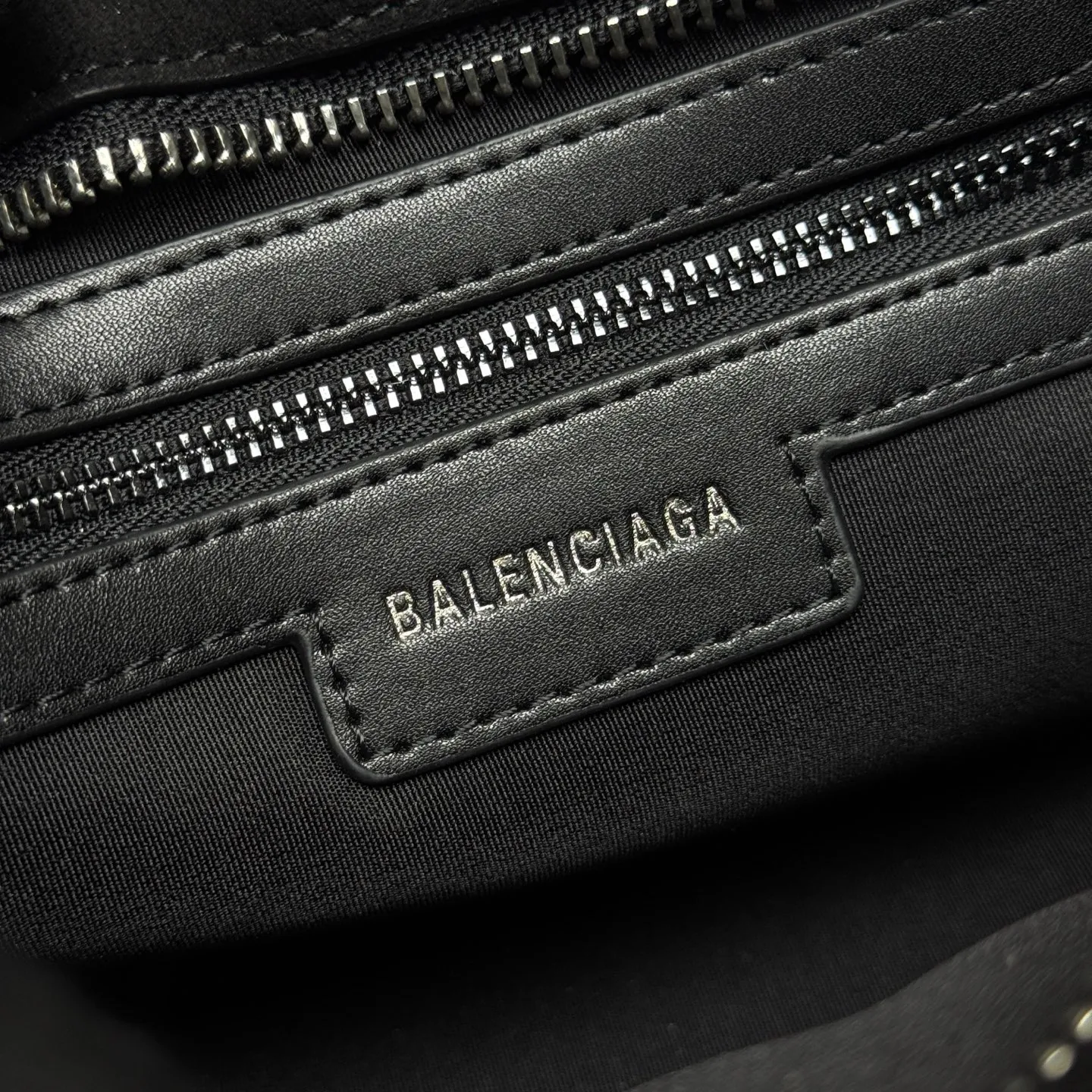 All Categories Balenciaga Women's Bags (Balenciaga) Balenciaga 6604