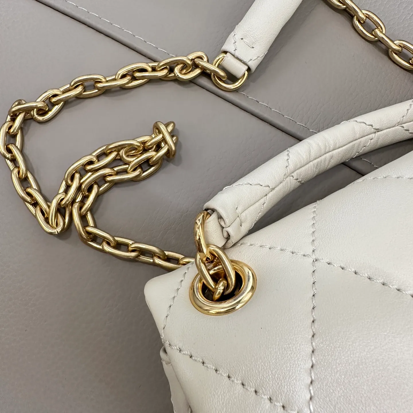 All Categories Balenciaga Women's Bags (Balenciaga) Burberry Original Order 2641