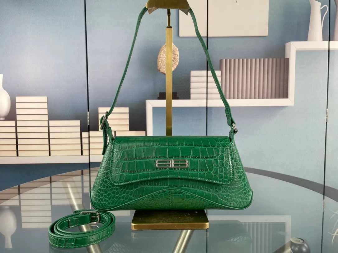 All categories Official website "Brand Women's Bags" Women's Bags 💙 BALENCIAGA 2023 latest Balenciaga crossbody bag
