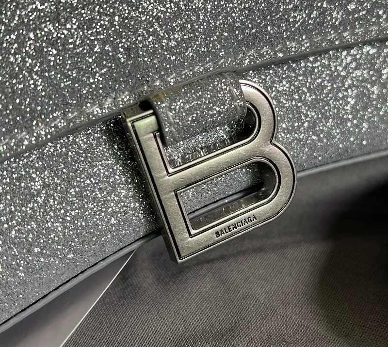 All Categories Official Website "Brand Women's Bags" Women's Bags 💙 BALENCIAGA 2026 New BALENCIAGA Crocodile Pattern Buckle Hourglass Bag