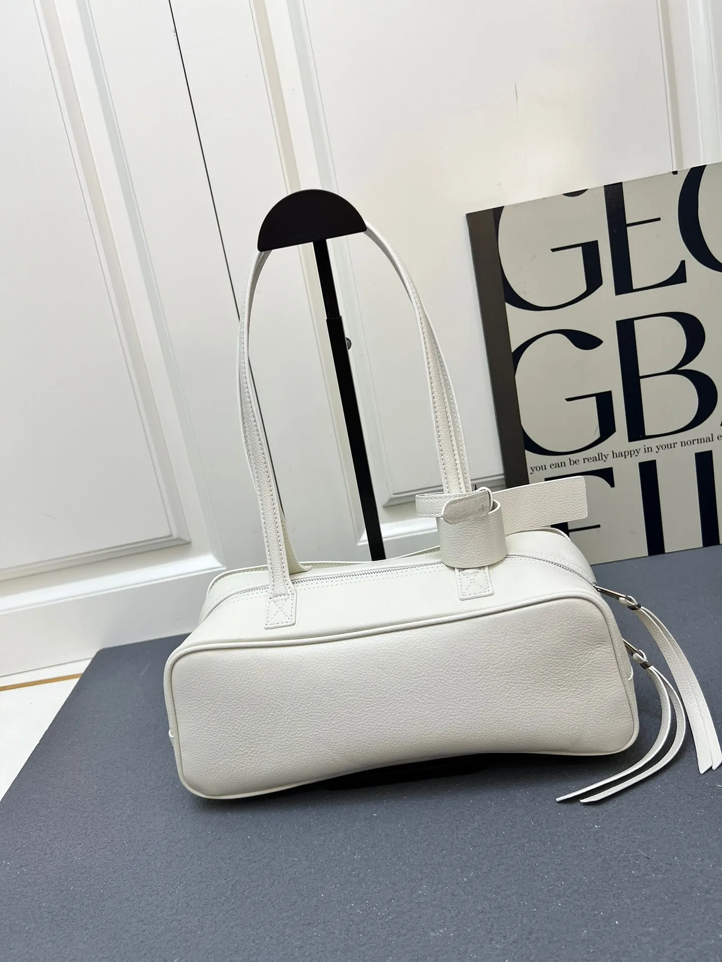 All Categories Official Website "Brand Women's Bags" Women's Bags 💙 BALENCIAGA 2025 New Balenciag Carrie Bowling Bag