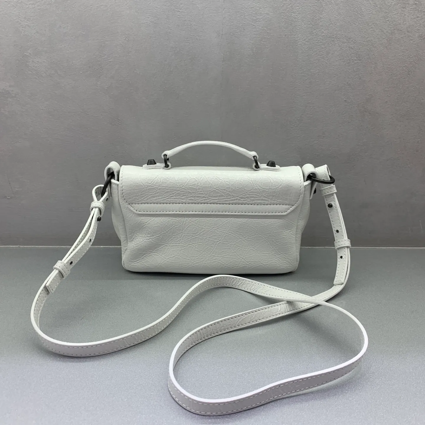 All Categories Balenciaga Women's Bags (Balenciaga) Balenciaga 8100