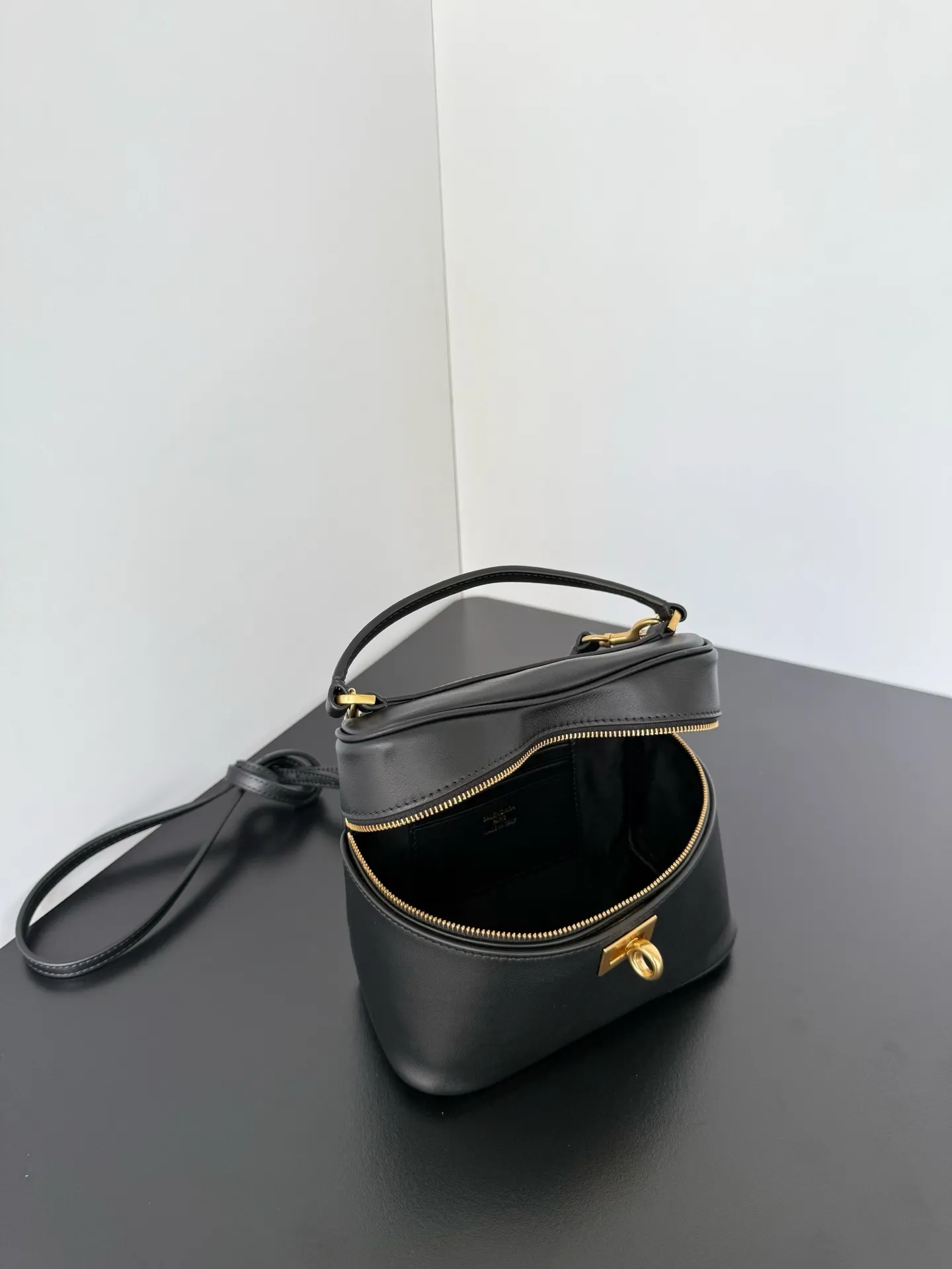 All Categories Balenciaga Women's Bags (Balenciaga) Balenciaga 1812