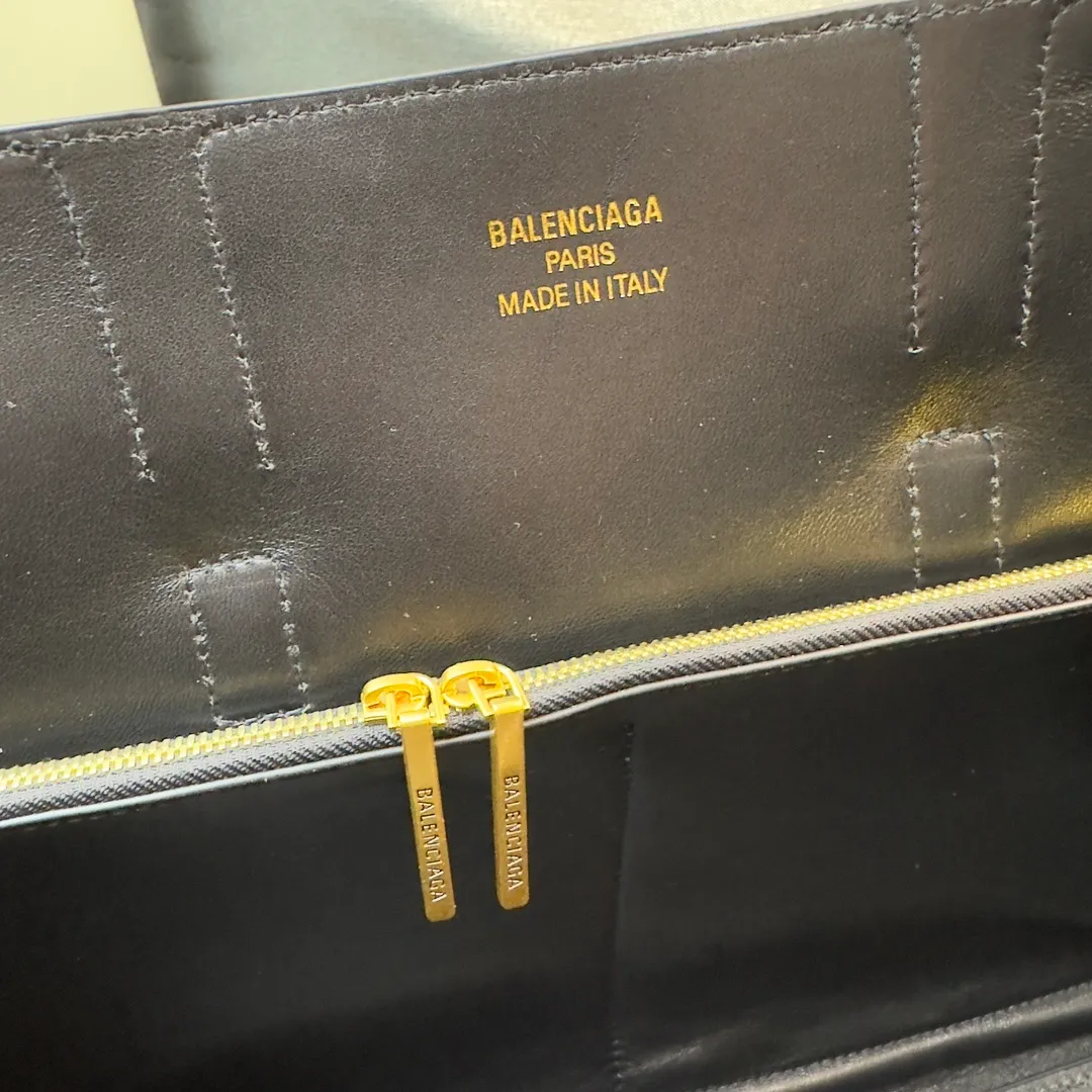 All categories Balenciaga Women's Bags (Balenciaga) Balenciaga 2528