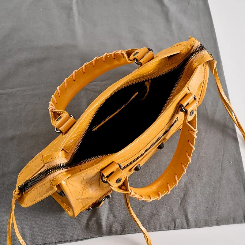 All Categories Balenciaga Women's Bags (Balenciaga) Balenciaga 2424