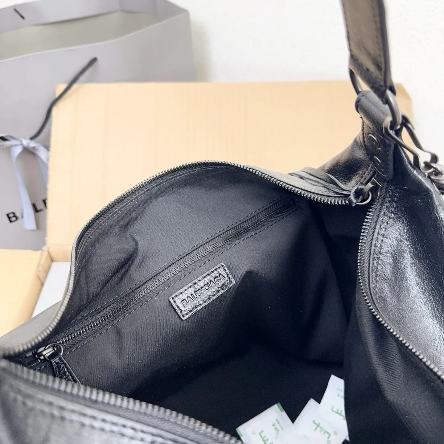 All Categories Balenciaga Women's Bags (Balenciaga) Balenciaga Original Order 2192