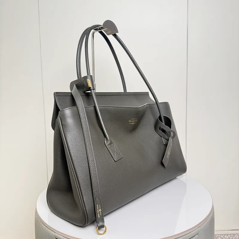 All Categories Balenciaga Women's Bags (Balenciaga) Balenciaga All