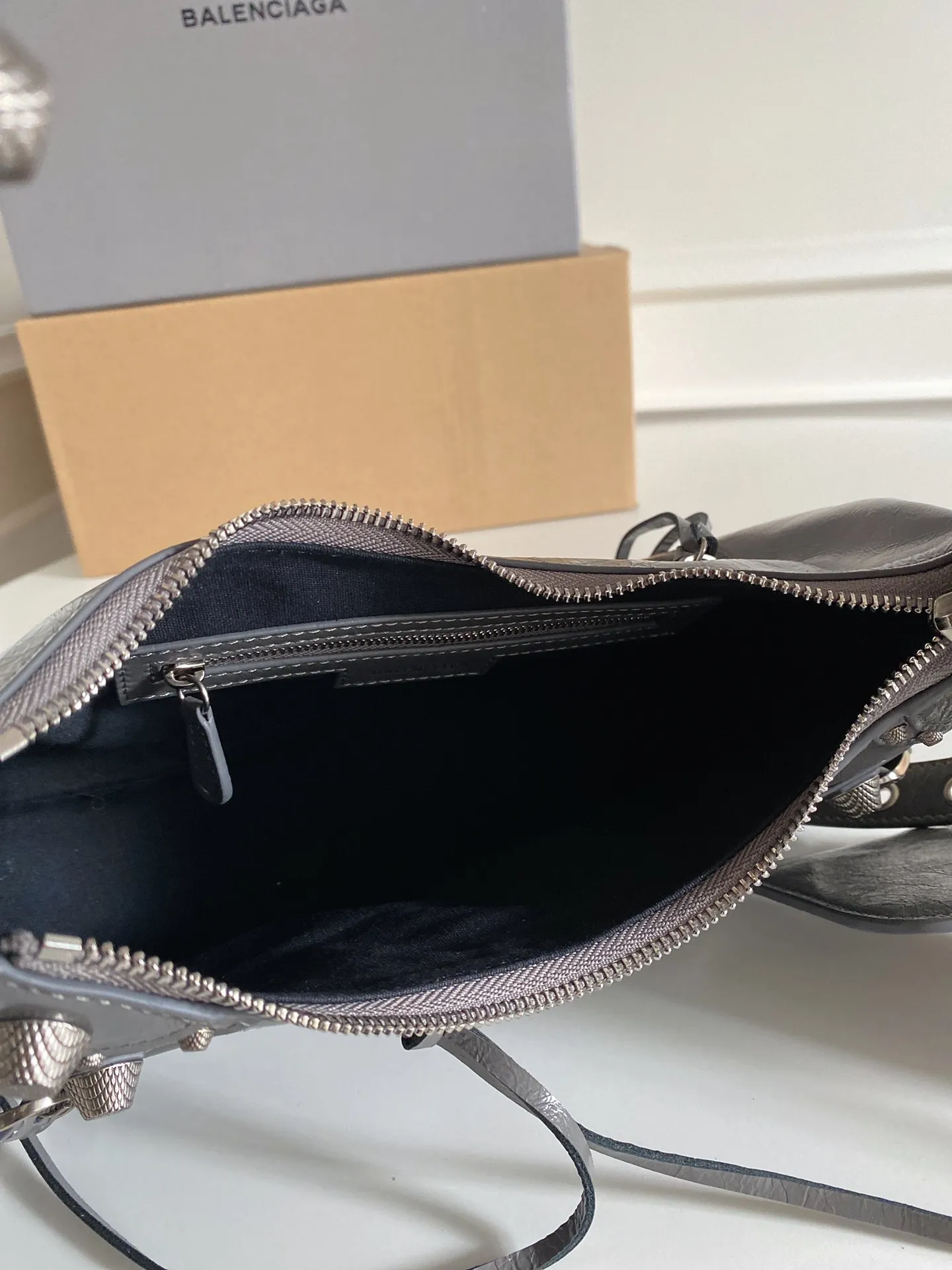 All Categories Balenciaga Women's Bags (Balenciaga) Original Balenciaga 703
