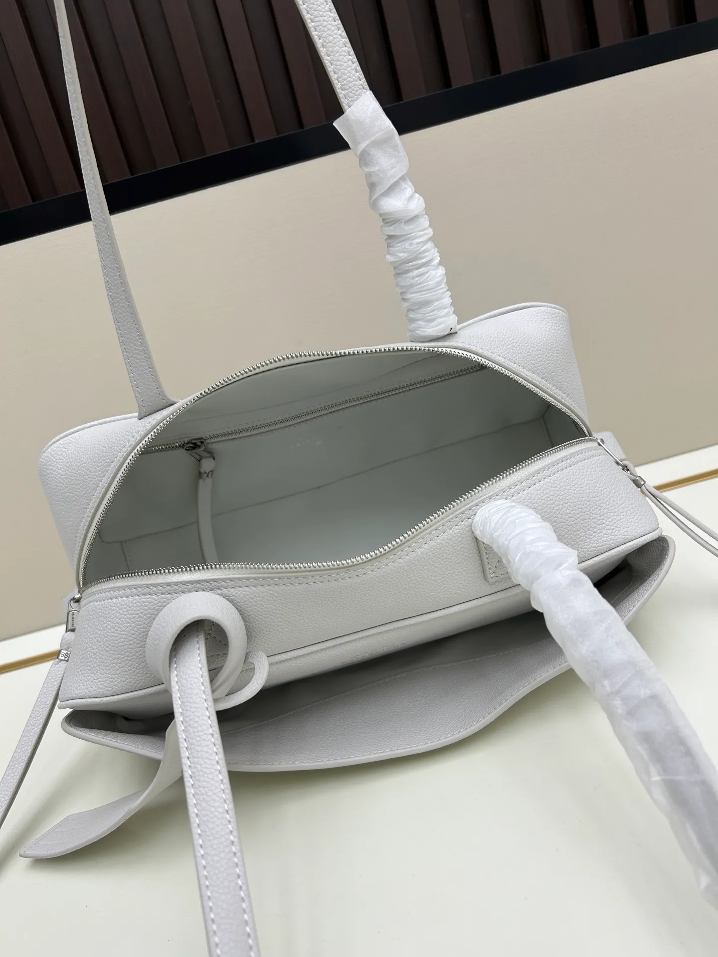 All Categories Balenciaga Women's Bags (Balenciaga) Balenciaga 309