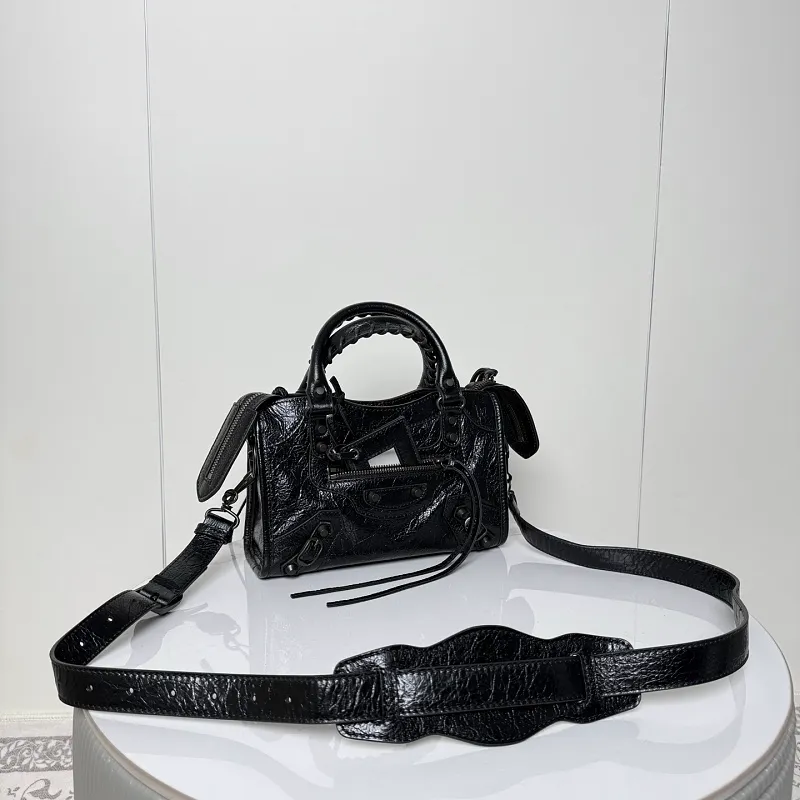 All Categories Balenciaga Women's Bags (Balenciaga) Balenciaga Original Order 188108 Mini