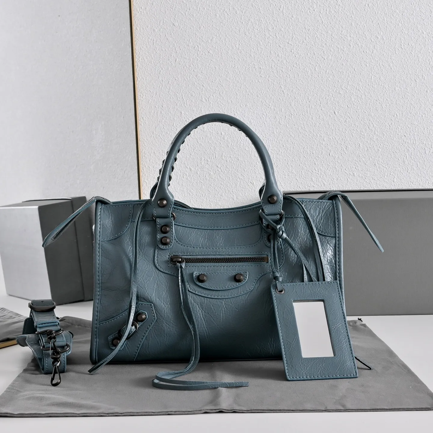All Categories Balenciaga Women's Bags (Balenciaga) Balenciaga 3030