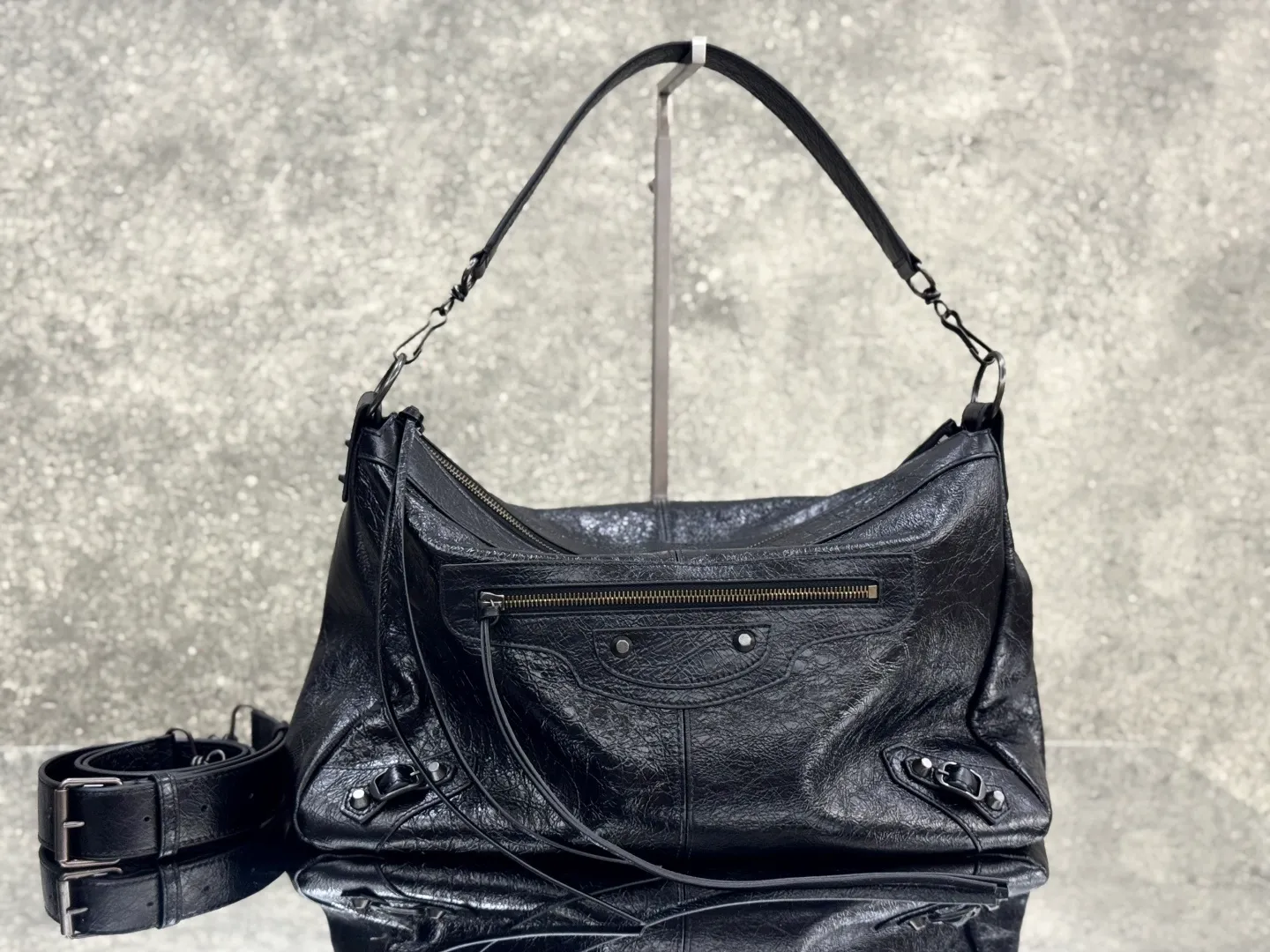 All Categories Balenciaga Women's Bags (Balenciaga) Balenciaga Collection