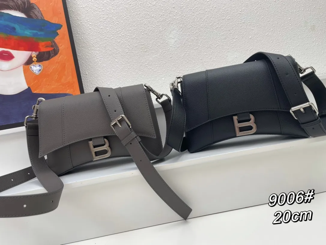 All Categories Official Website "Brand Women's Bags" Women's Bags 💙 BALENCIAGA 2023 latest Balenciaga hourglass bag