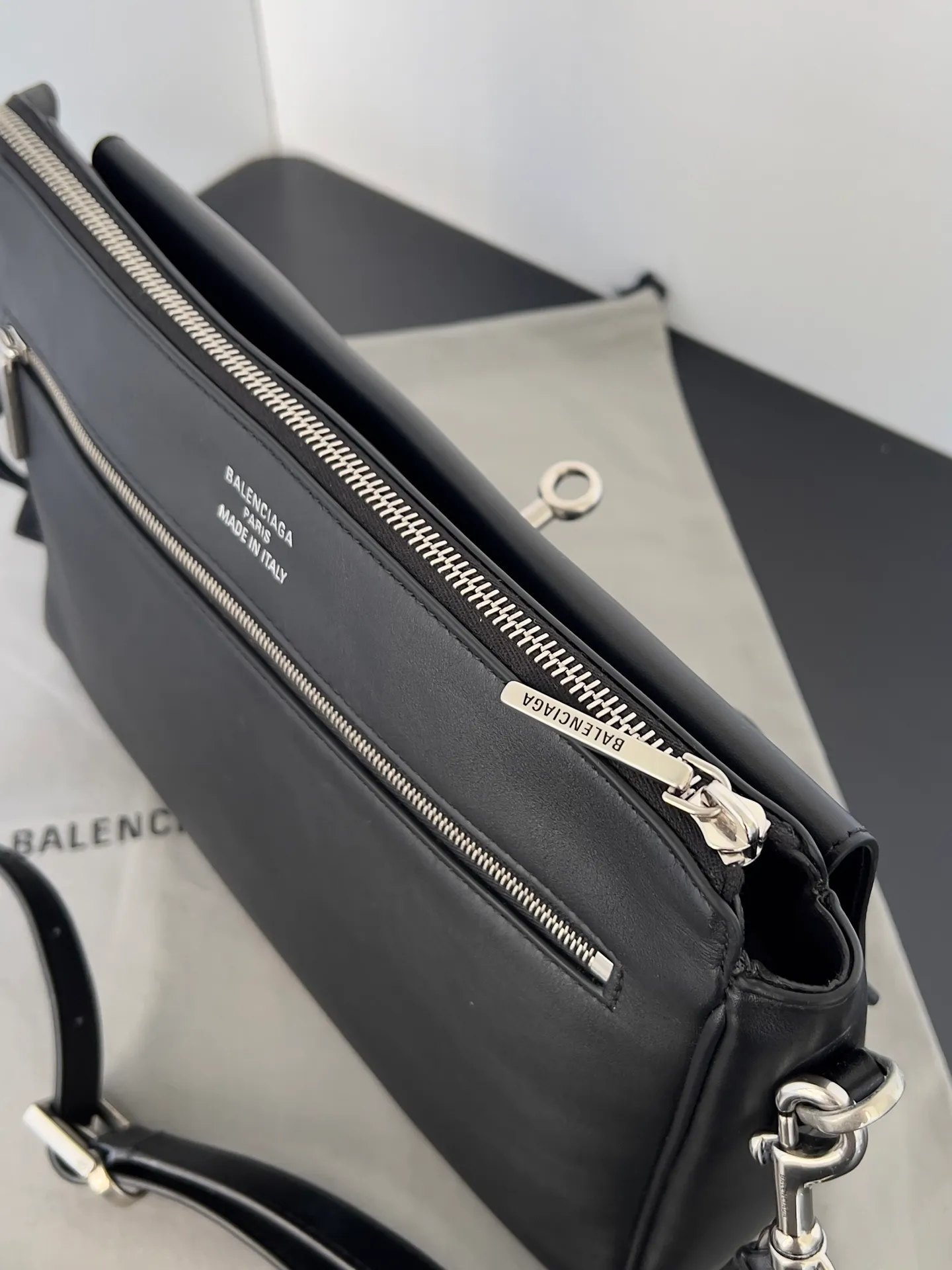 All Categories Balenciaga Women's Bags (Balenciaga) Balenciaga GP-8822