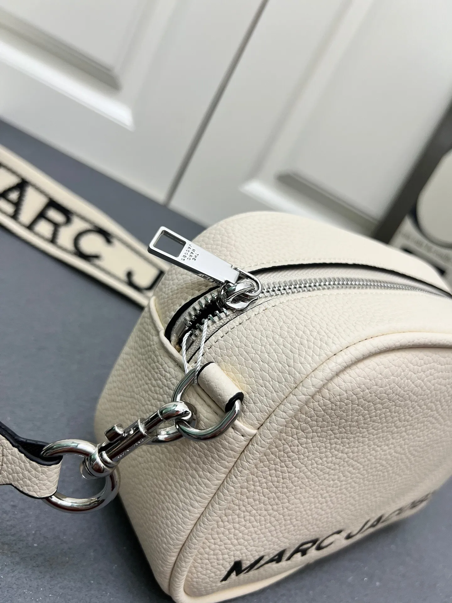 All Categories Official Website "Brand Women's Bags" Women's Bags 💙 BALENCIAGA 2025 New Balenciaga Crossbody Bag