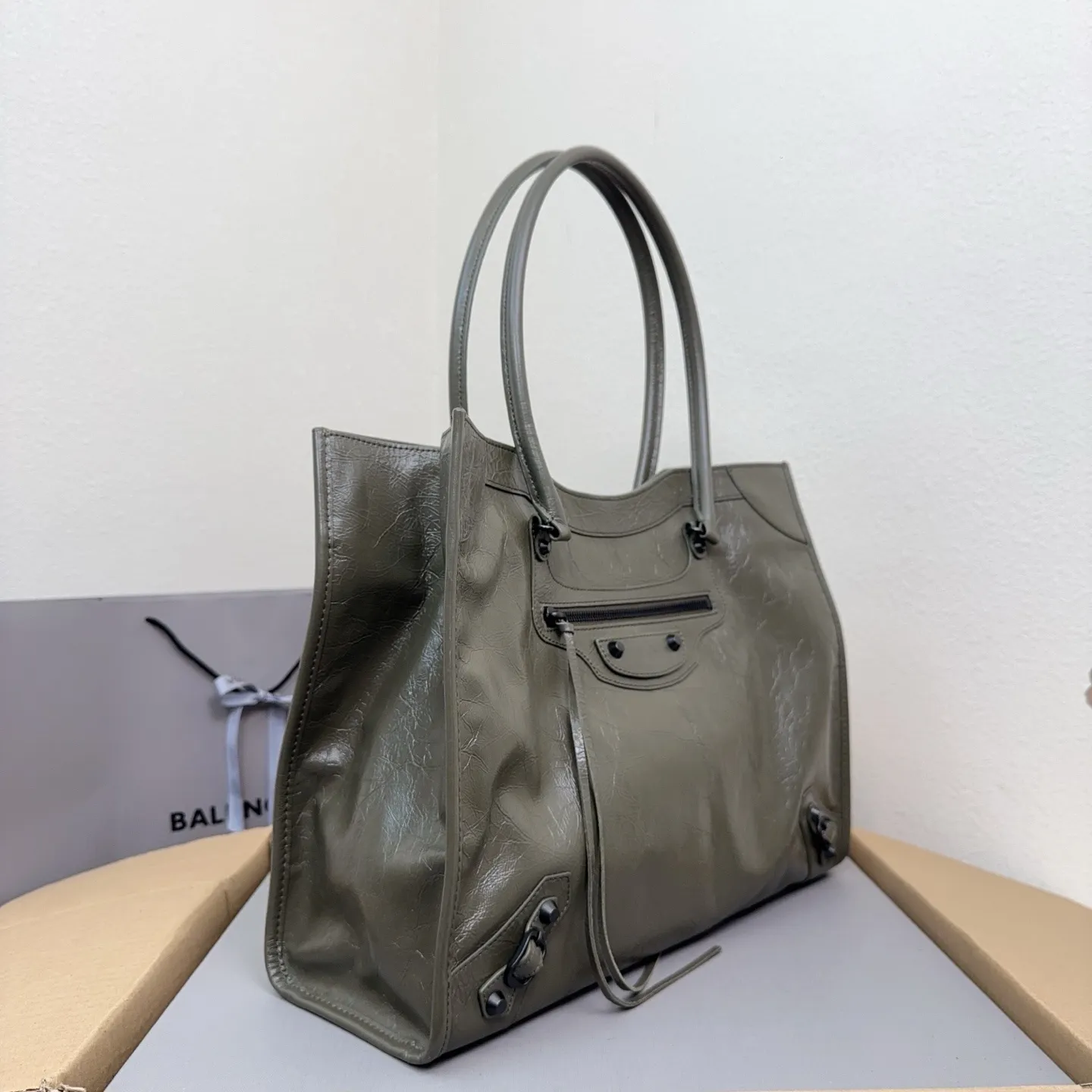All Categories Balenciaga Women's Bags (Balenciaga) Balenciaga Original Order 2190