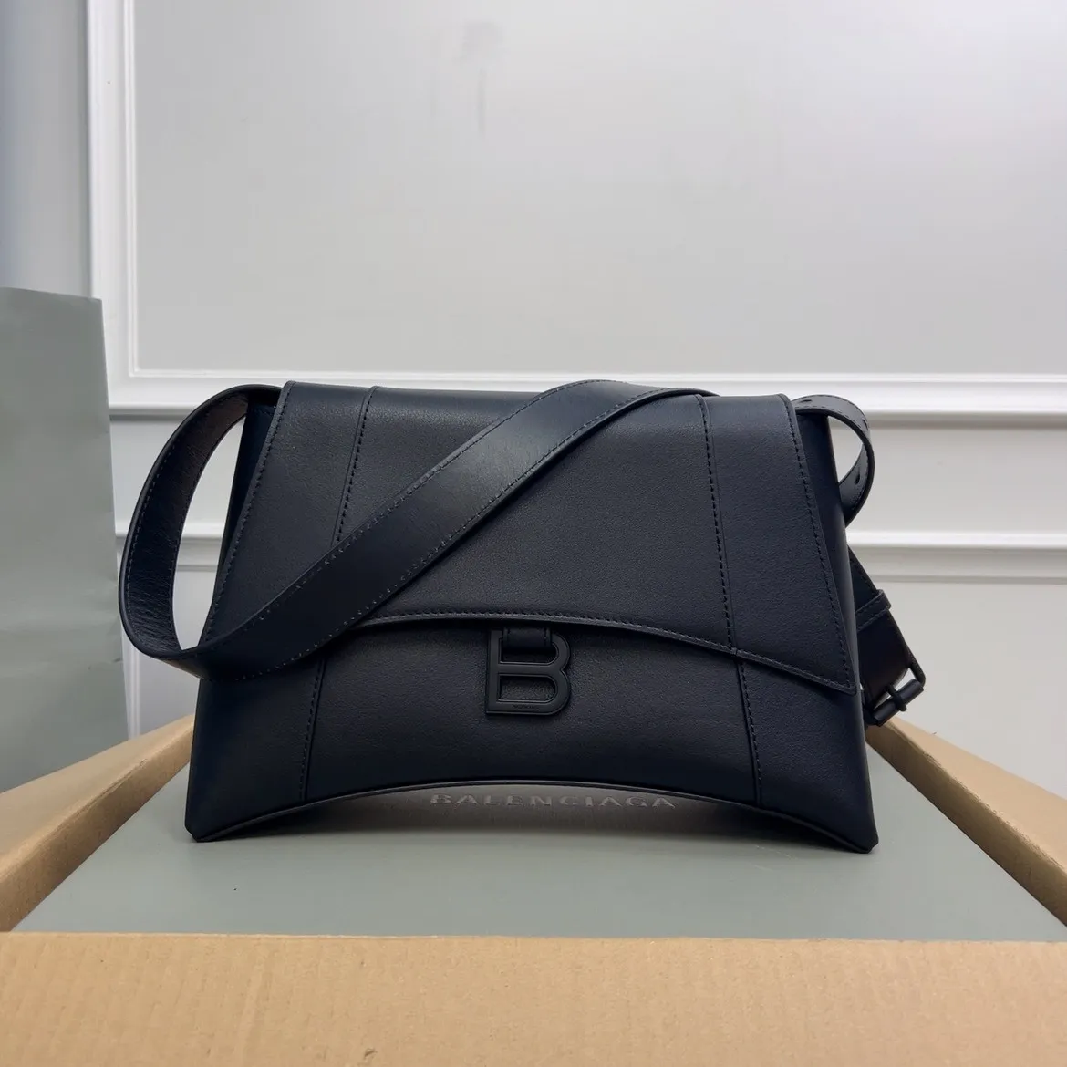 All Categories Balenciaga Women's Bags (Balenciaga) Balenciaga 2666