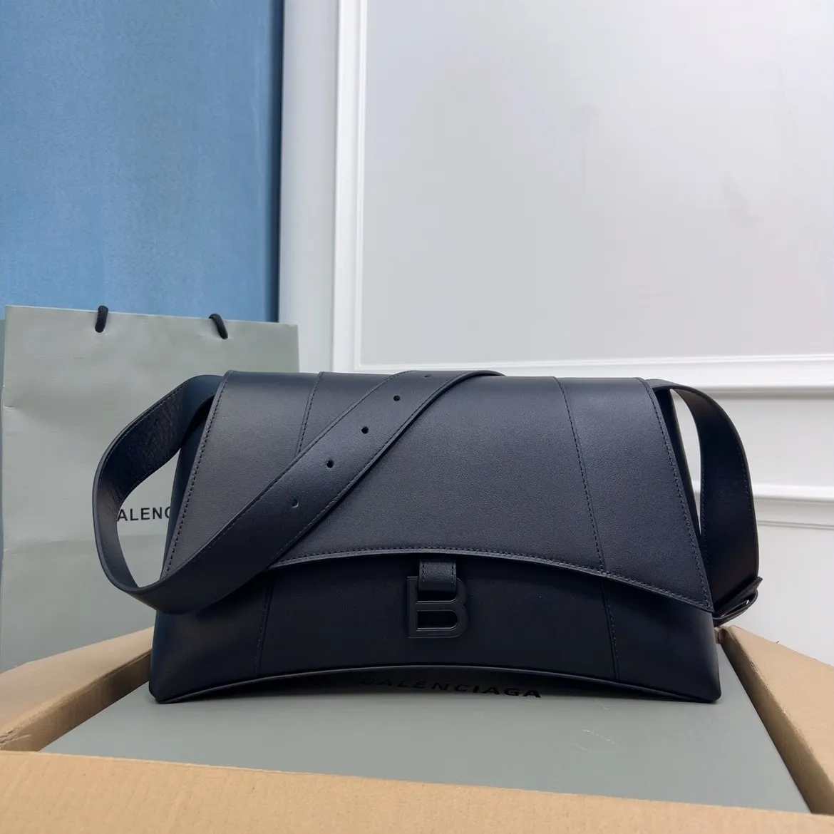 All Categories Balenciaga Women's Bags (Balenciaga) Balenciaga 2666