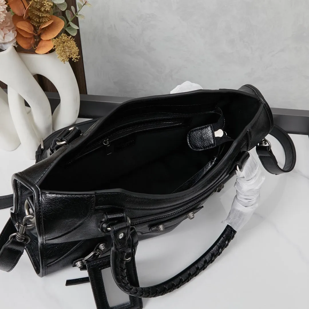 All Categories Balenciaga Women's Bags (Balenciaga) Balenciaga 6890