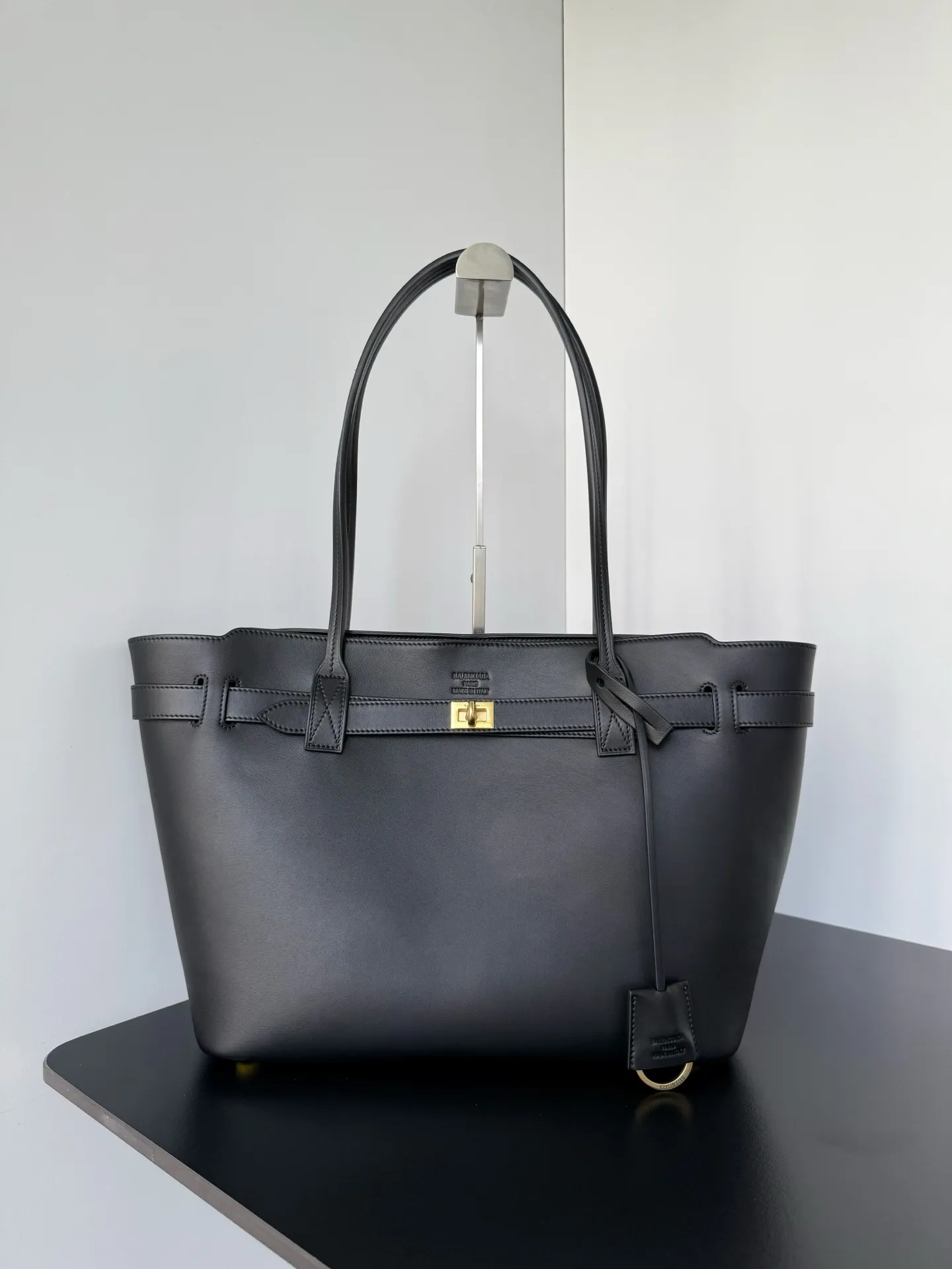 All Categories Balenciaga Women's Bags (Balenciaga) Balenciaga 666