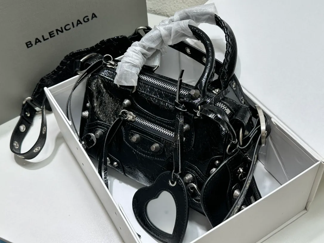 All Categories Balenciaga Women's Bags (Balenciaga) Balenciaga 80018