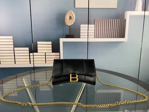 All categories Official website "Brand Women's Bags" Women's Bags 💙 BALENCIAGA 2023 latest Balenciaga crossbody bag
