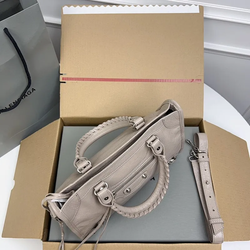 All Categories Balenciaga Women's Bags (Balenciaga) Balenciaga 3020