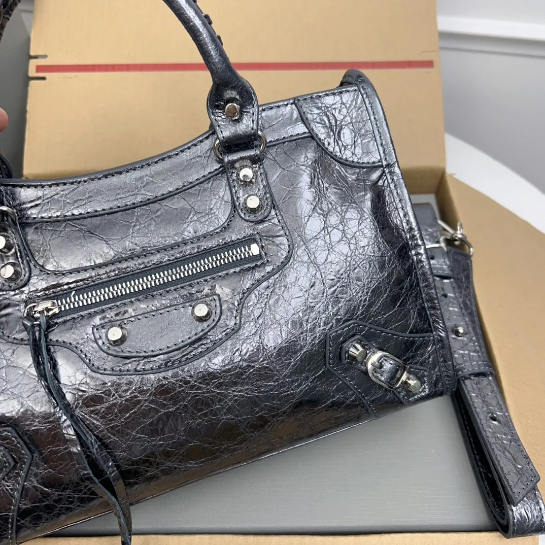 All Categories Balenciaga Women's Bags (Balenciaga) Balenciaga 3020