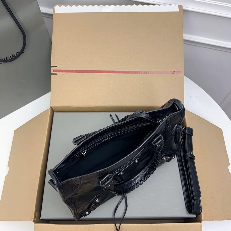 All Categories Balenciaga Women's Bags (Balenciaga) Balenciaga 3020