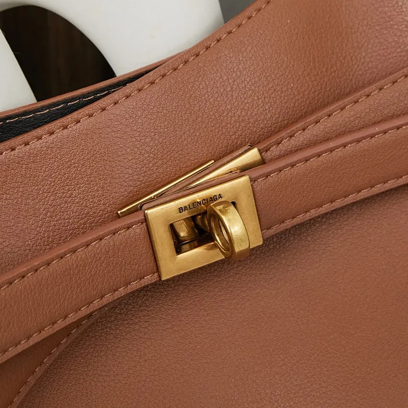 All Categories Official Website "Brand Women's Bags" Women's Bags 💙 BALENCIAGA 2025 Official Website New Balenciaga Underarm Bag