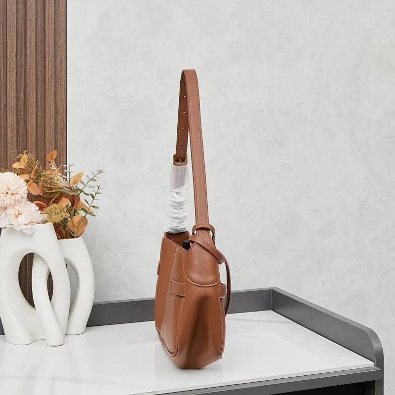 All Categories Official Website "Brand Women's Bags" Women's Bags 💙 BALENCIAGA 2025 Official Website New Balenciaga Underarm Bag