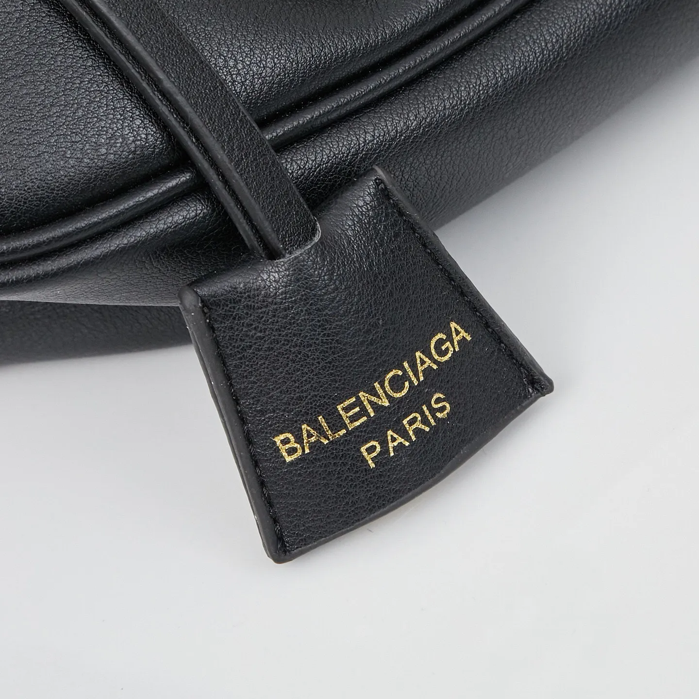 All Categories Official Website "Brand Women's Bags" Women's Bags 💙 BALENCIAGA 2025 Official Website New Balenciaga Underarm Bag