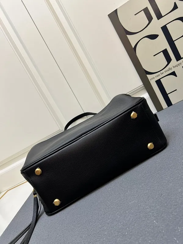 All Categories Official Website "Brand Women's Bags" Women's Bags 💙 BALENCIAGA 2025 New Balenciag Carrie Bowling Bag
