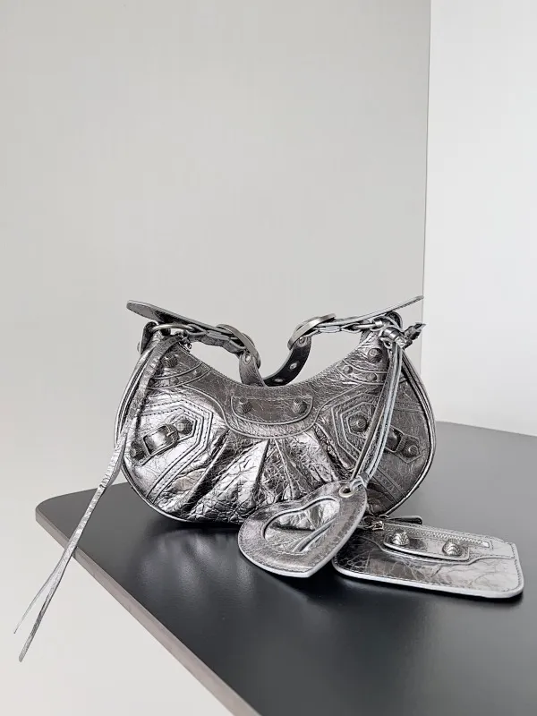 All categories Balenciaga Women's Bags (Balenciaga) Balenciaga 3325