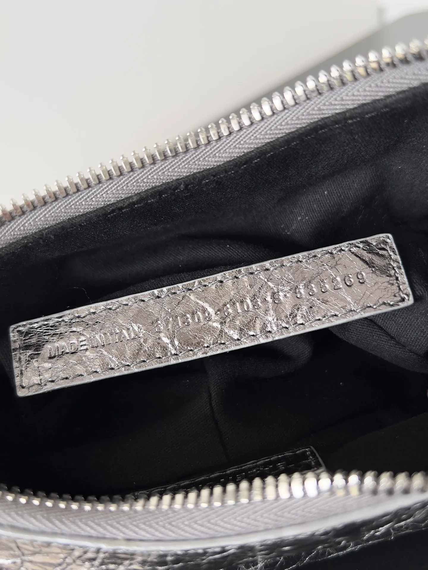 All categories Balenciaga Women's Bags (Balenciaga) Balenciaga 3325