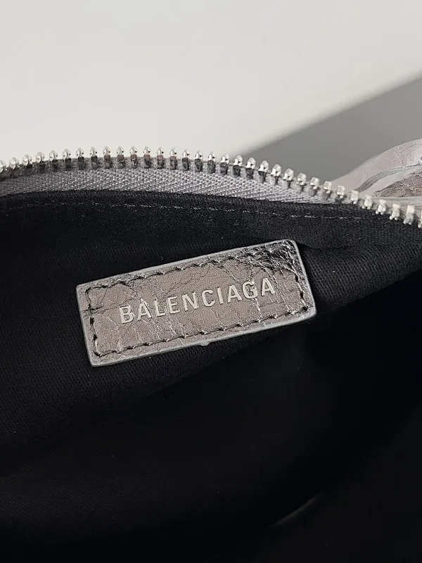 All categories Balenciaga Women's Bags (Balenciaga) Balenciaga 3325