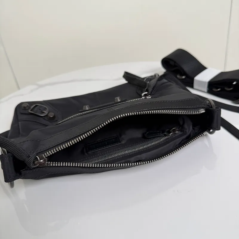 All categories Balenciaga Women's Bags (Balenciaga) Balenciaga 188107