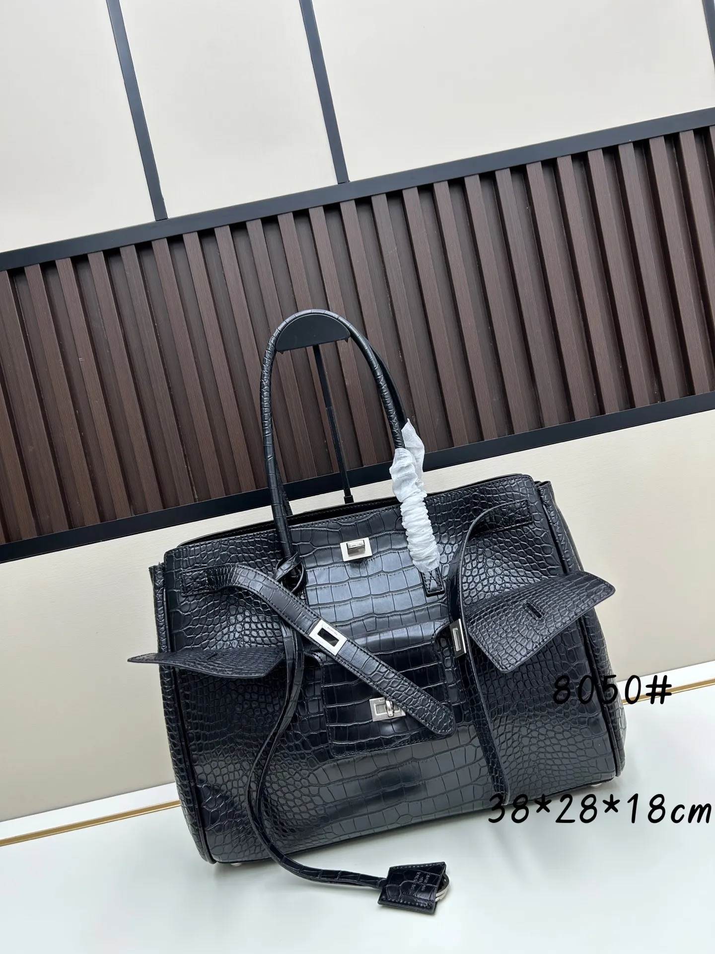All Categories Balenciaga Women's Bags (Balenciaga) Balenciaga 8050