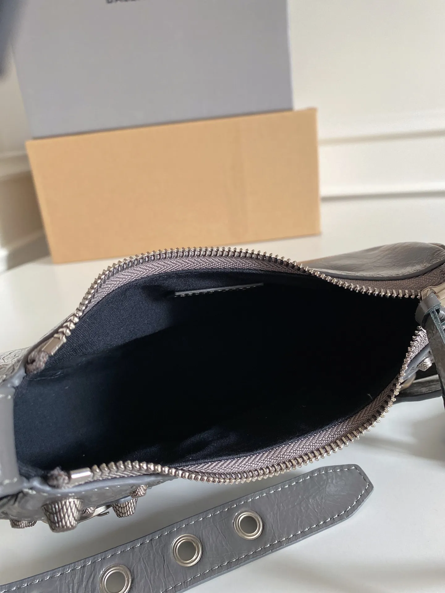All Categories Balenciaga Women's Bags (Balenciaga) Original Balenciaga 702