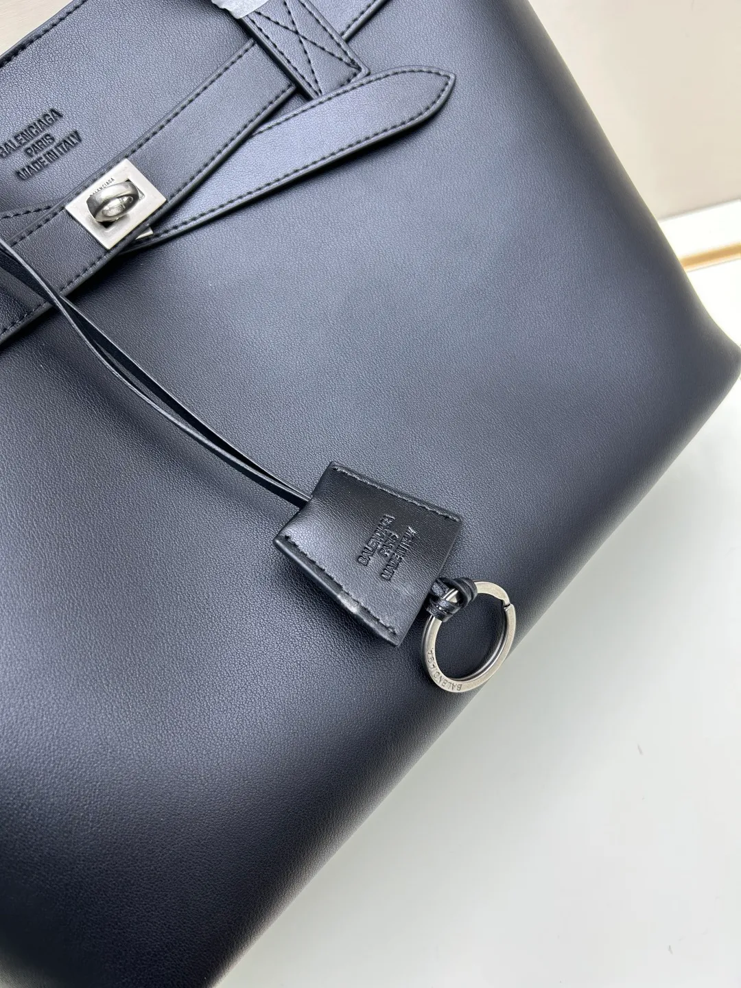 All Categories Balenciaga Women's Bags (Balenciaga) Balenciaga 2638