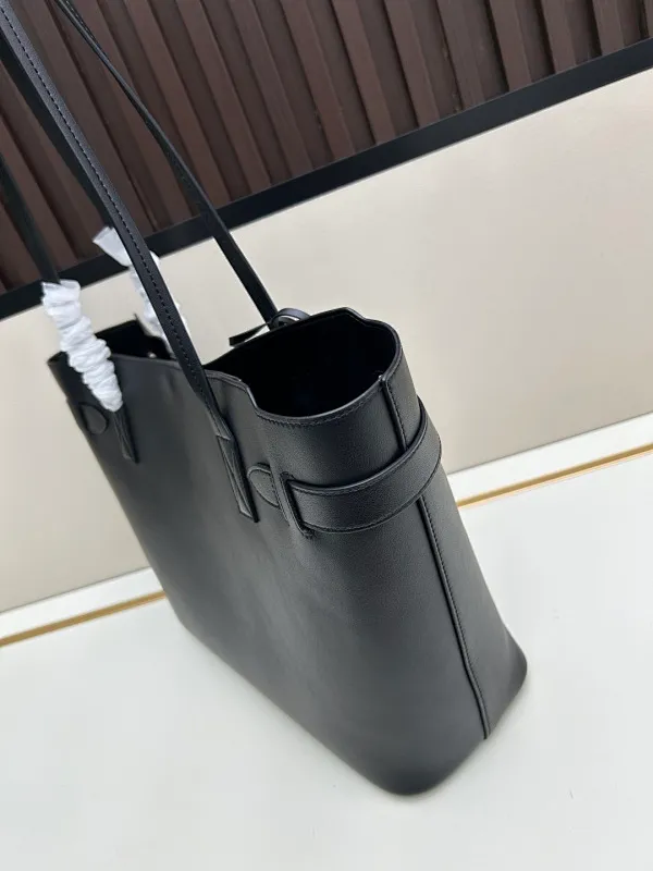 All Categories Balenciaga Women's Bags (Balenciaga) Balenciaga 2638