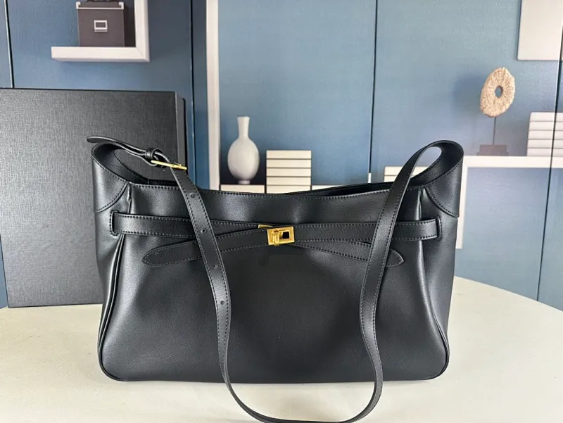 All categories Balenciaga Women's Bags (Balenciaga) Balenciaga 97728