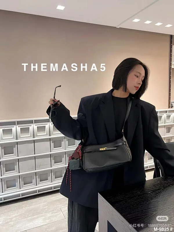 All categories Balenciaga Women's Bags (Balenciaga) Balenciaga 97728