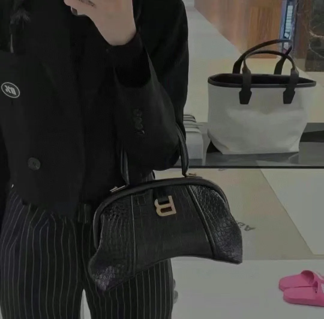 All Categories Balenciaga Women's Bags (Balenciaga) Balenciaga 9272